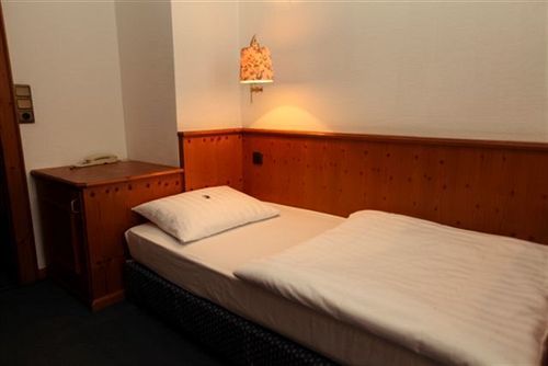 Hotel Zur Stadt Mainz In Wuerzburger Innenstadt 外观 照片